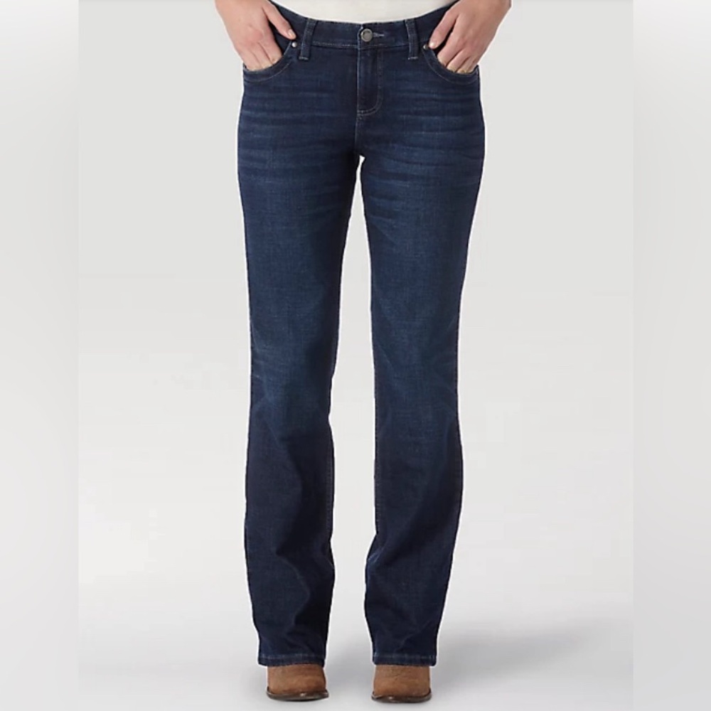NWT Wrangler Mid-Rise Riding Jeans